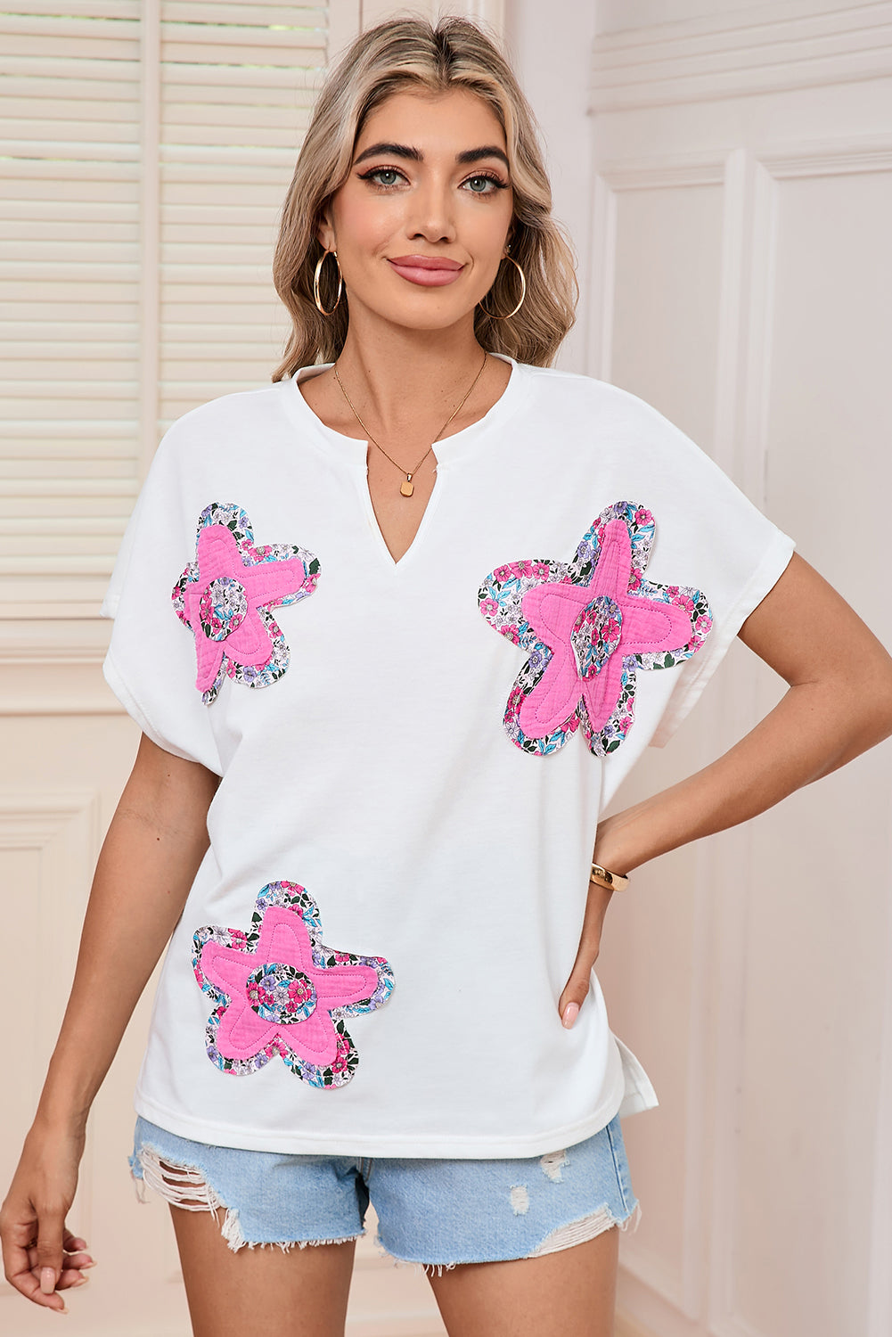 White Cute Floral Patch V-Neck Short Sleeve T-Shirt - The Fair Lady Shop
