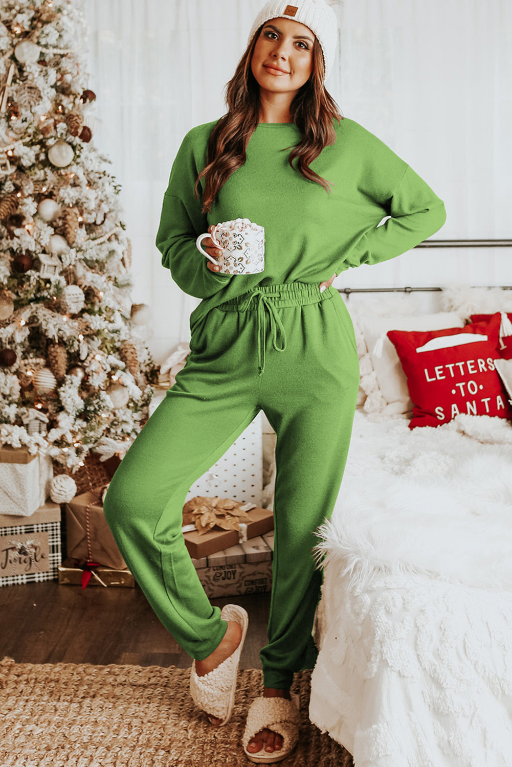 Spinach Green Long Sleeve Pullover & Jogger Pants Lounge Set - The Fair Lady Shop