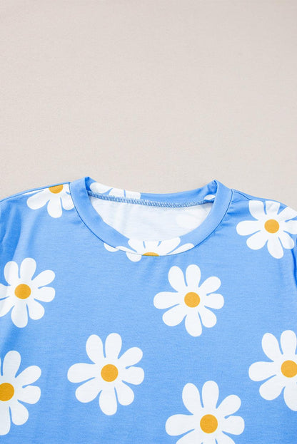 Sky Blue Daisy Print Crewneck T Shirt - The Fair Lady Shop