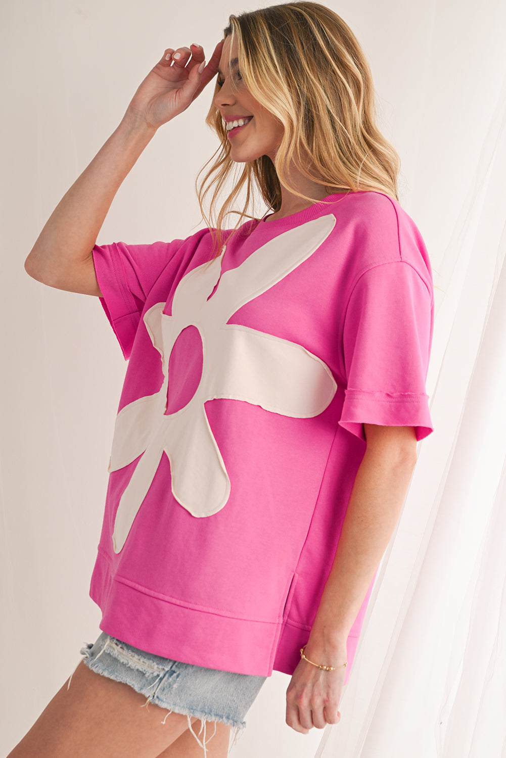 Sachet Pink 60s Flower Applique Slits T-Shirt - The Fair Lady Shop