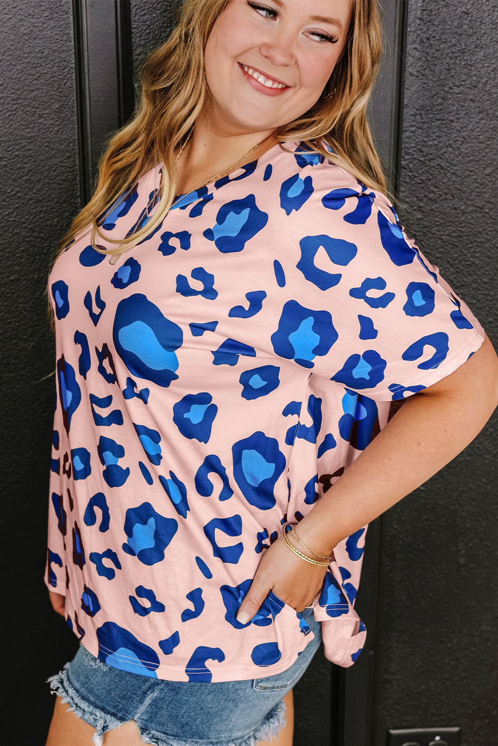Pink Leopard Print V Neck Plus Size Tee - The Fair Lady Shop