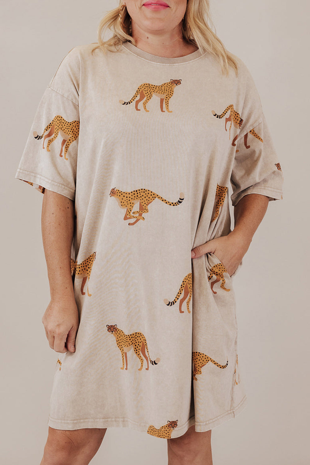 Apricot Plus Size Cheetah Print Side Pockets T Shirt Mini Dress - The Fair Lady Shop