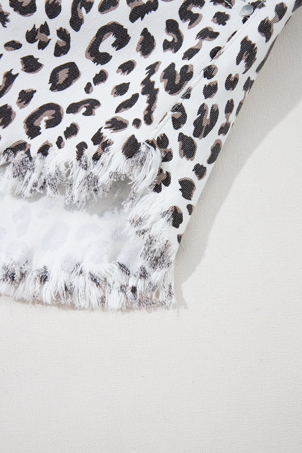 White Leopard Frayed Hem Denim Shorts - The Fair Lady Shop